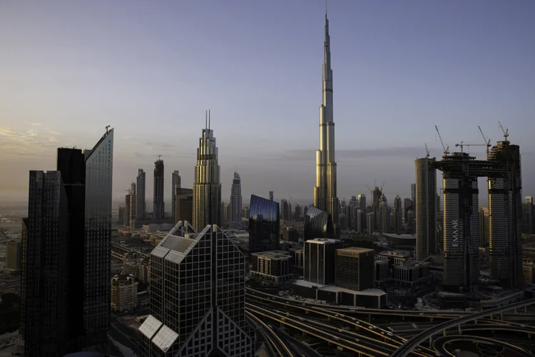 Vista do horizonte de Dubai, nos Emirados Árabes Unidos (Christopher Pike/Bloomberg)