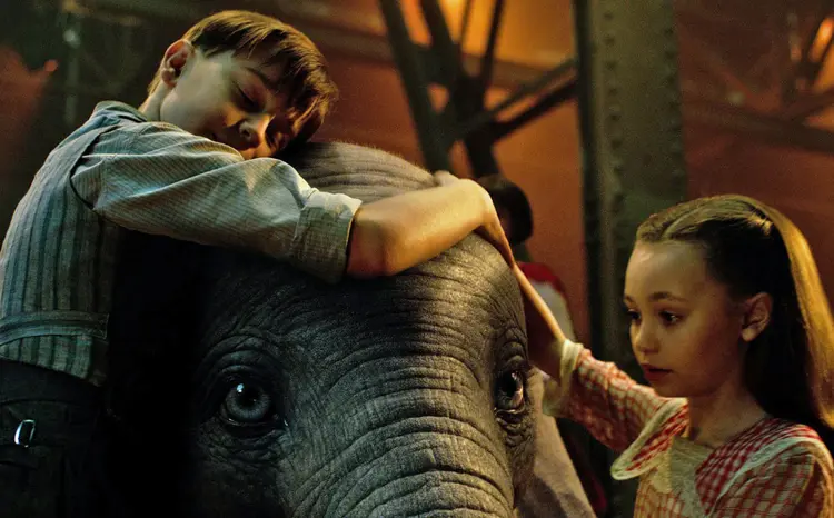 Cena do live action "Dumbo": filme vai estrear nos cinemas em 29 de março de 2019 (Copyright 2018 Disney Enterprises, Inc/Divulgação)