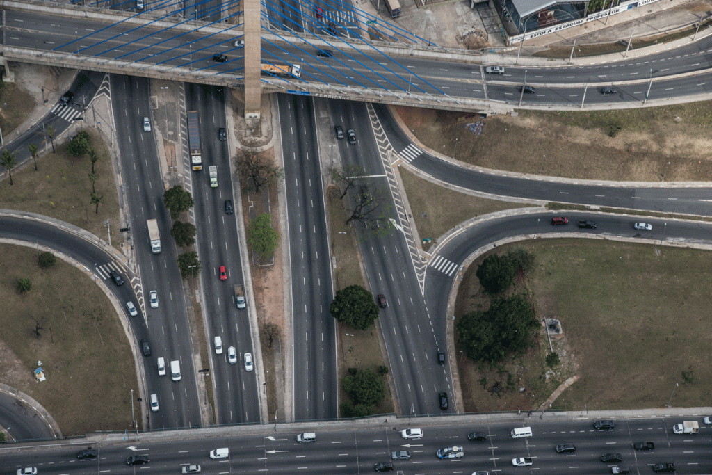 O que o Brasil precisa fazer para resolver sua infraestrutura em 20 anos