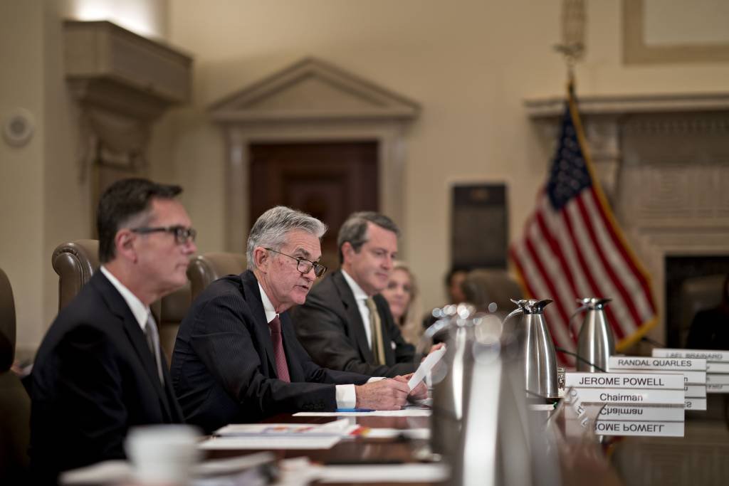 Fed inicia reunião que pode indicar possível aumento dos juros em dezembro