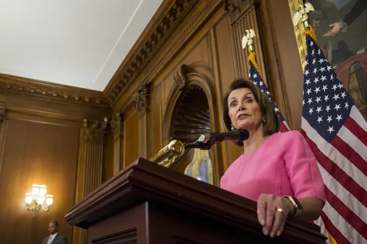 Nancy Pelosi: líder dos democratas na Câmara dos Representantes espera ser reconduzida ao cargo em janeiro, quando os novos eleitos tomarão posse (Zach Gibson/Getty Images)