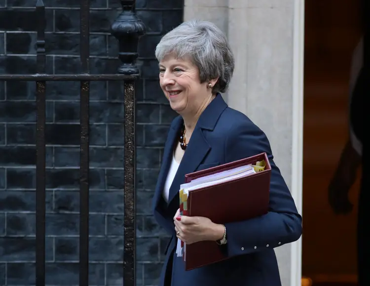 Primeira-ministra britânica, Theresa May: premiê fez pronunciamento diante da residência oficial em Downing Street (Dan Kitwood/Getty Images)