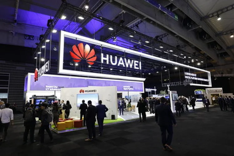 Na segunda-feira, os Estados Unidos decidiram adiar, até agosto, a proibição de exportações de tecnologia para a Huawei (PRNewsfoto/Huawei/Divulgação)