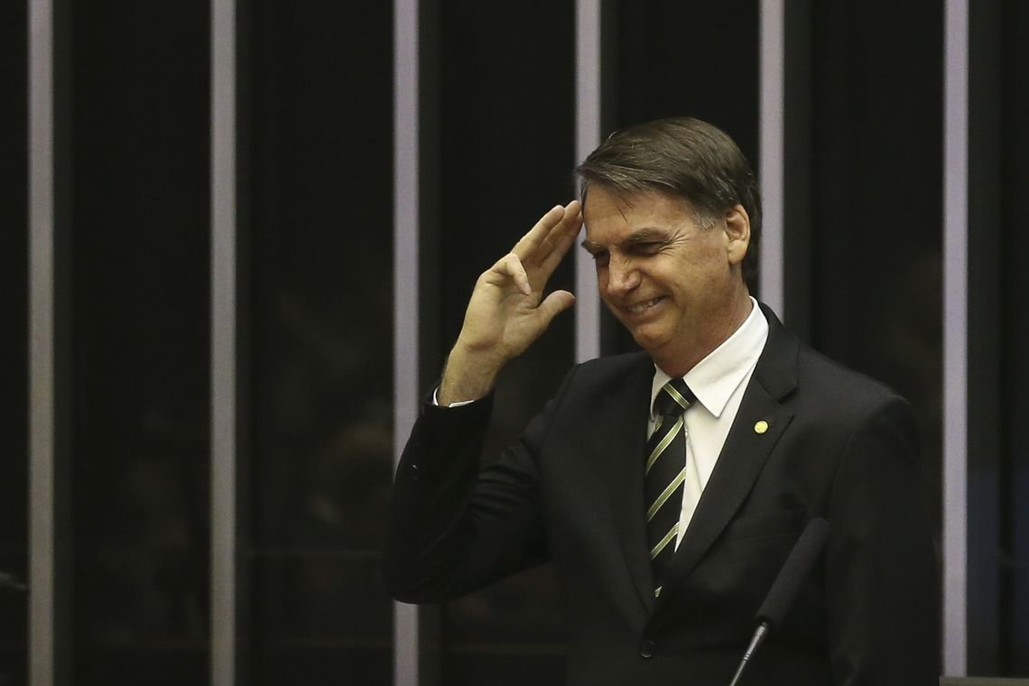 Agenda de Bolsonaro reafirma peso de militares no governo