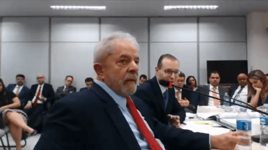 Lula: ex-presidente está preso desde 7 de abril, na Polícia Federal, em Curitiba (Reprodução/YouTube)