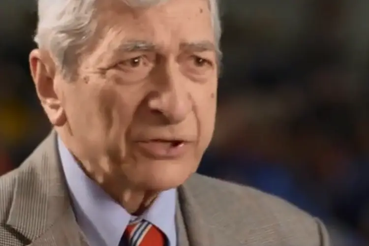 Marvin Kalb: jornalista e acadêmico escreve o livro "Inimigo do Povo", sobre as declarações de Trump a respeito da imprensa (Youtube/Reprodução)