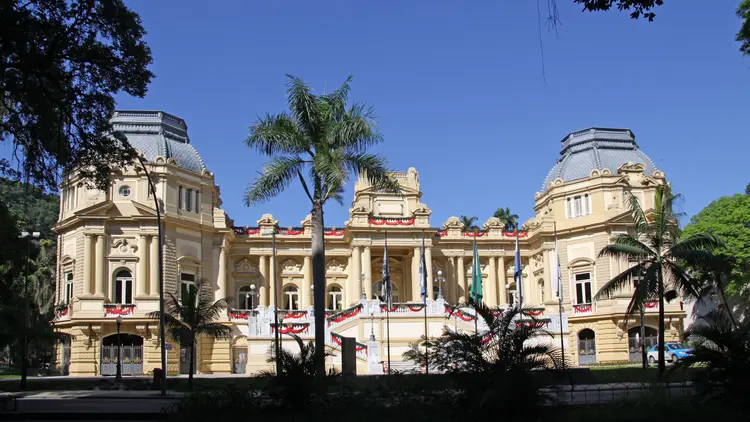 Palácio da Guanabara, sede do governo do RJ: os recorrentes são herdeiros da Princesa Isabel (Halley Pacheco de Oliveira/Wikipedia/Divulgação)