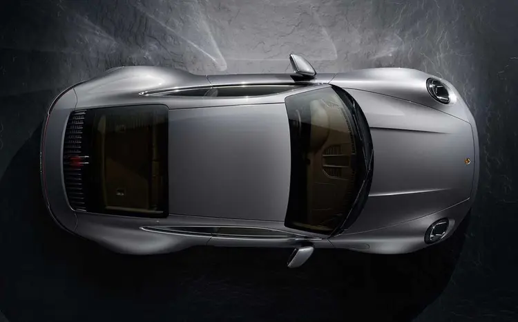 Modelo terá duas versões para seu lançamento mundial: o Carrera S, com tração em duas rodas, e um Carrera 4S com tração nas quatro (Porsche/Divulgação)