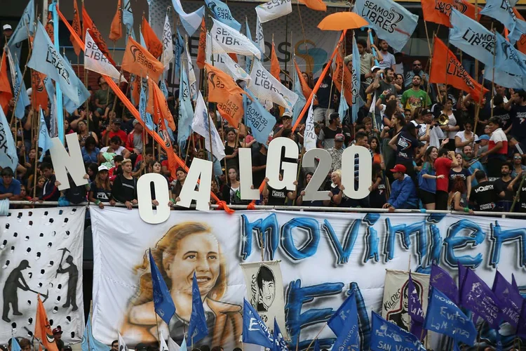 Protestos contra o G20 sacodem Buenos Aires, capital da Argentina: cidade receberá a cúpula nos próximos dias (Agustin Marcarian/Reuters)