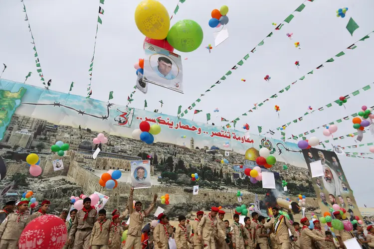 Celebração de 31 anos do Hamas (Ibraheem Abu Mustafa/Reuters)