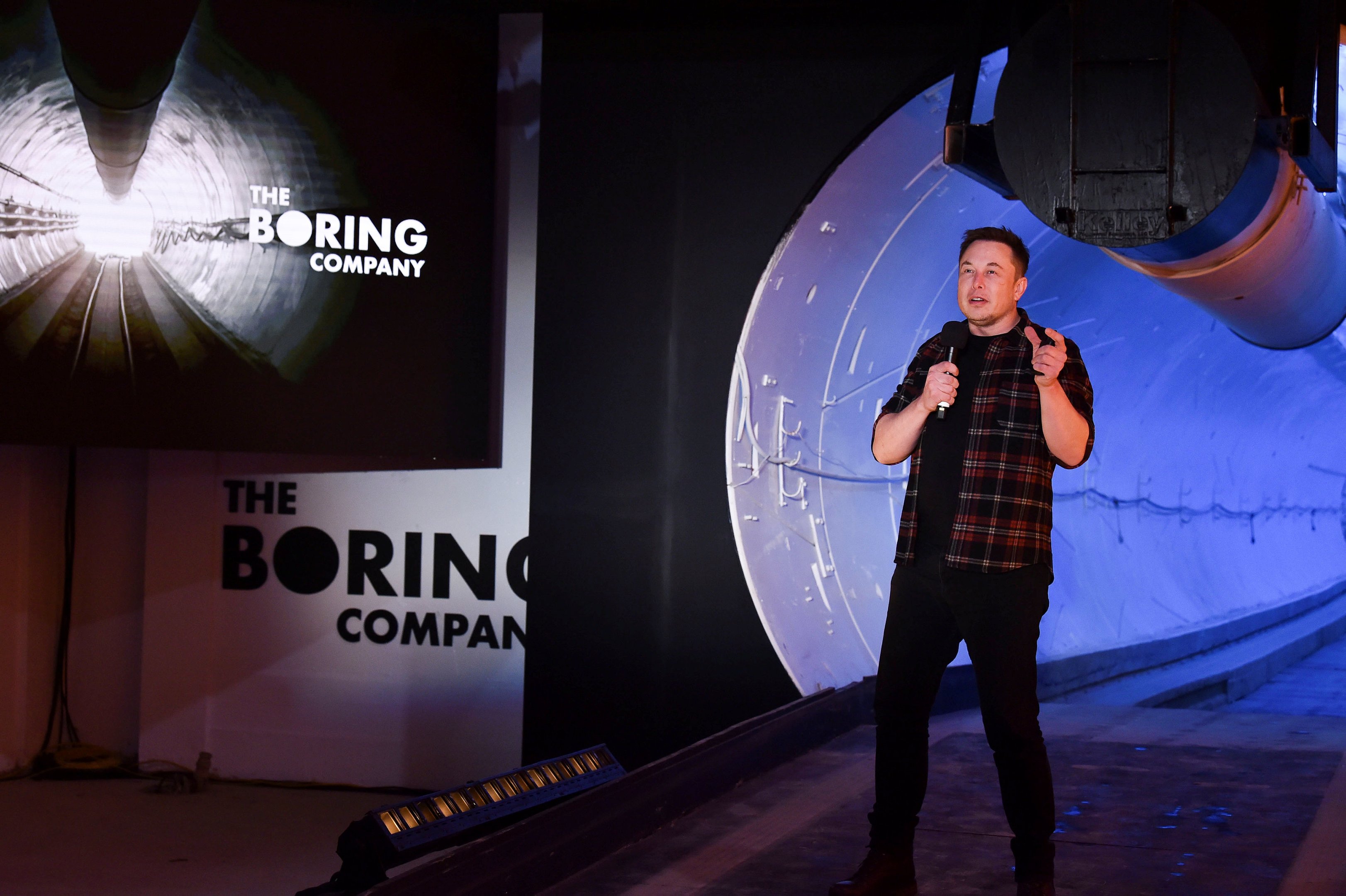 Empresa de Elon Musk registra quase 800 violações ambientais em Nevada, diz site