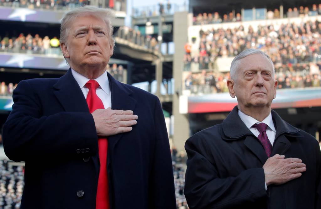 Secretário da Defesa dos EUA, Jim Mattis, renuncia após conflito com Trump