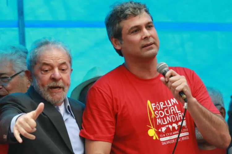 Imagem de arquivo de Lula e Lindbergh Farias: senador petista é condenado pela justiça (Foto/Reuters)