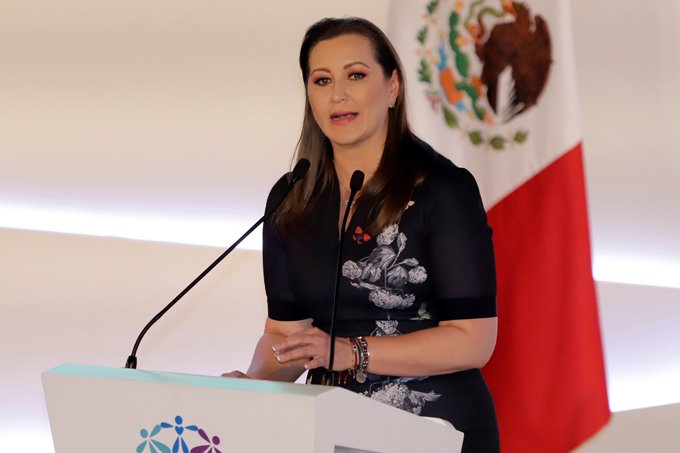 Governadora de estado mexicano morre em acidente aéreo