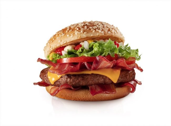 McDonald's lança sanduíche com 10 fatias de bacon
