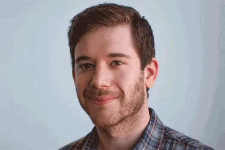  (Colin Kroll/Reprodução)