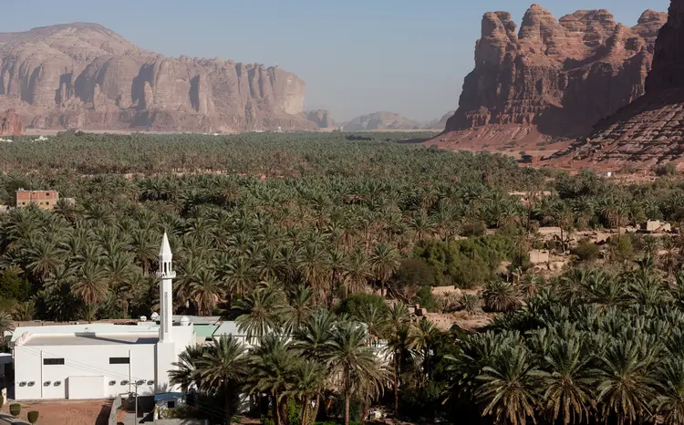 Arábia Saudita: atrás de turistas (Eric Lafforgue/Art In All Of Us/Corbis/Getty Images)