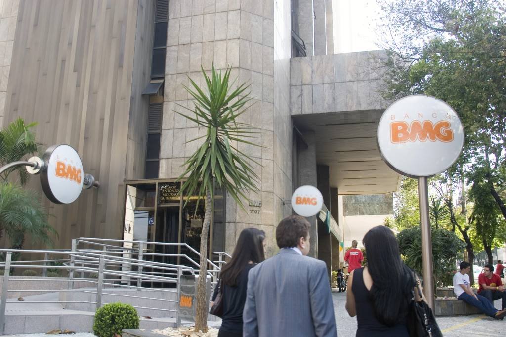 BMG pode levantar até R$ 2 bilhões em IPO