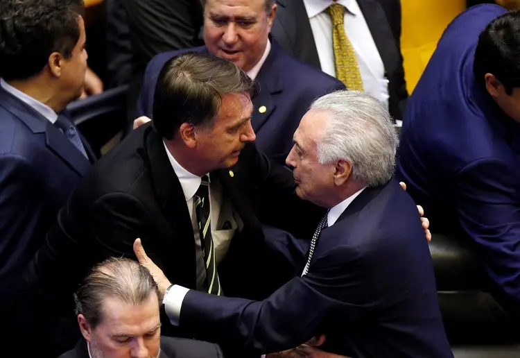 Bolsonaro e Temer: informações orçamentárias sobre a transição de governo estão sob sigilo (Adriano Machado/Reuters)
