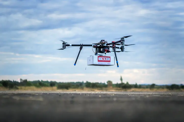 Drones: medida faz parte de esforço para preservar a segurança do espaço aéreo (Unicef/Divulgação)