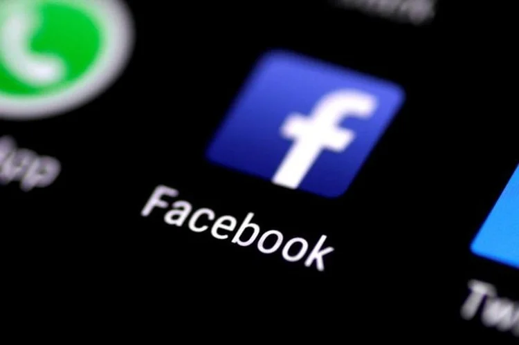 Logo do app do Facebook (Thomas White/Getty Images)