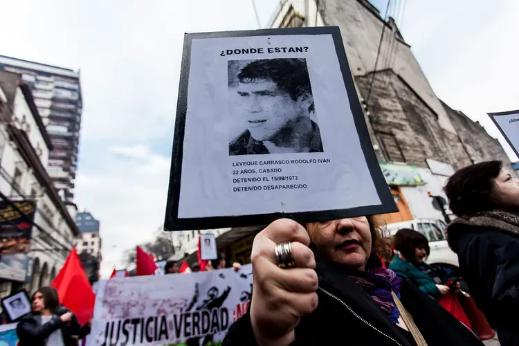 Justiça do Chile condenou 53 agentes repressores da ditadura de Augusto Pinochet (NurPhoto/Getty Images)