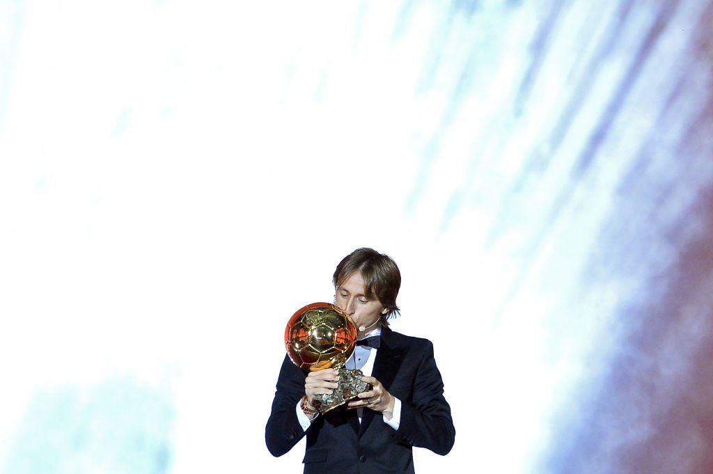 Modric é eleito o melhor da Copa, e Mbappé leva prêmio de jogador
