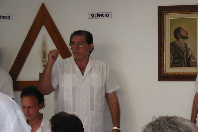Polícia Civil de Goiás faz buscas em residência de médium João de Deus