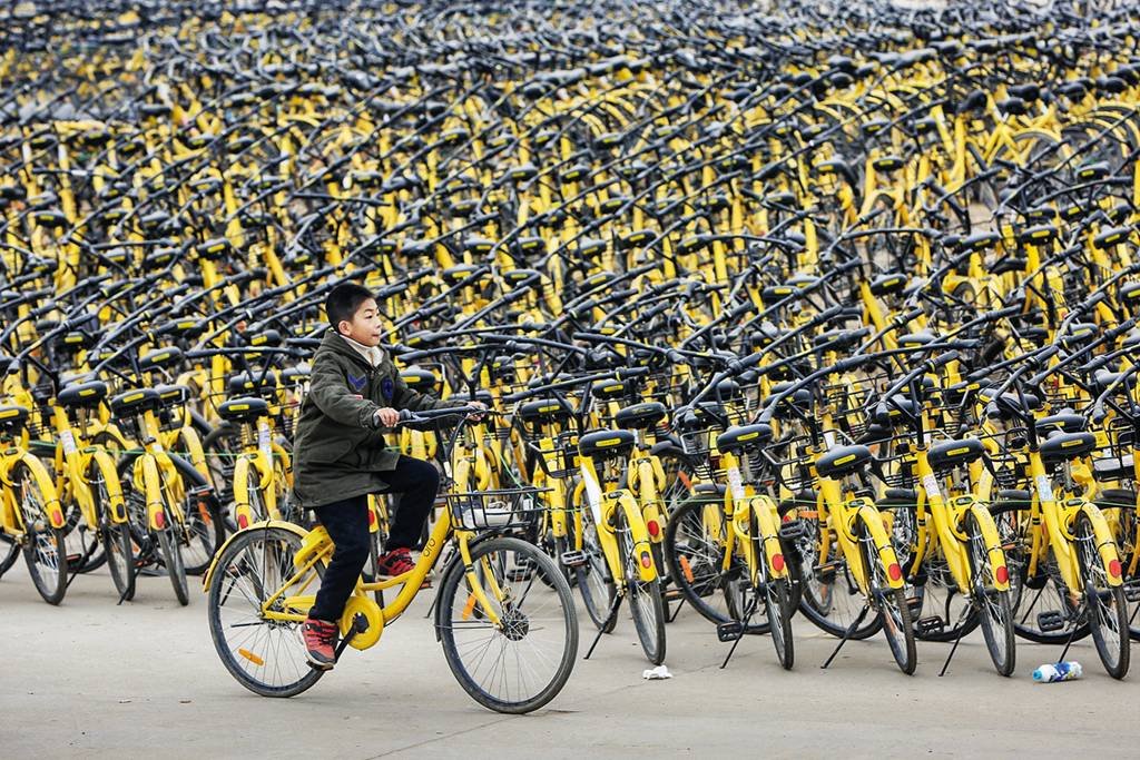 Bicicletas compartilhadas na China: a 99 desistiu de trazer o aluguel de bikes e patinetes (VCG/Getty/Getty Images)