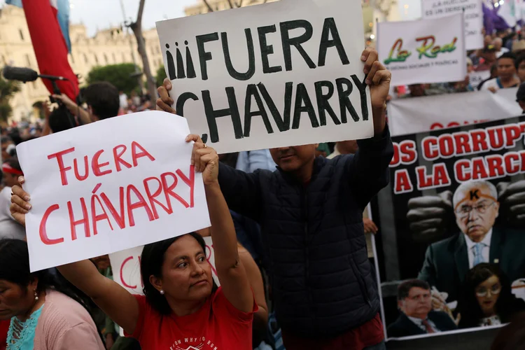 Lima, Peru: manifestantes protestam contra procurador-geral peruano, Pedro Chávarry (Mariana Bazo/Reuters)