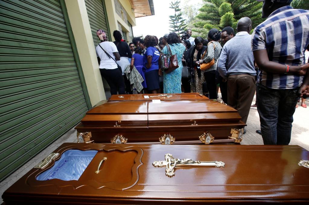 Quênia: com os disparos, mais de 700 pessoas deixaram o complexo do hotel DusitD2 (Thomas Mukoya/Reuters)