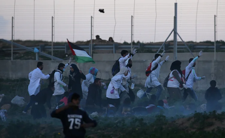 Gaza: desde que começou esta mobilização, 240 palestinos morreram nos protestos (Ibraheem Abu Mustafa/Reuters)