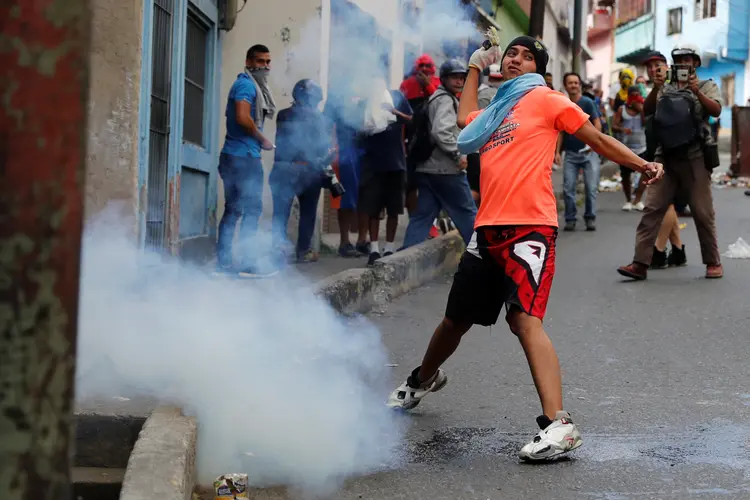 Venezuela: Maduro enfrenta uma série de manifestações desde o início da semana (Carlos Garcia Rawlins/Reuters)