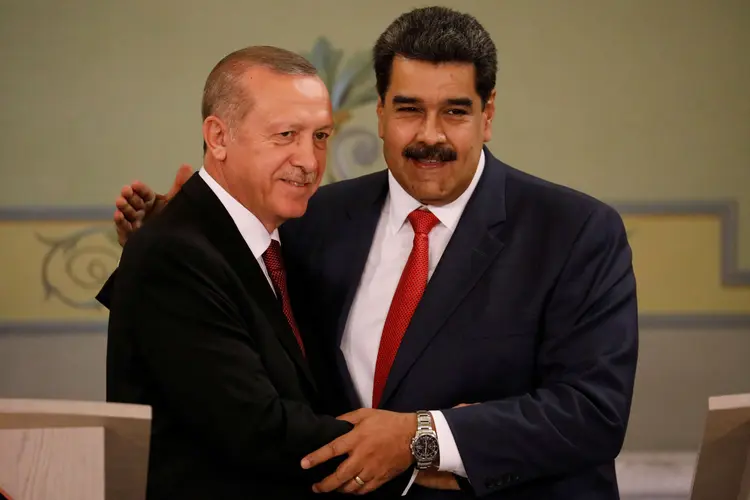 Presidente turco, Tayyip Erdogan, e presidente da Venezuela, Nicolás Maduro: governantes se encontram em Caracas, em dezembro de 2018 (Manaure Quintero/Reuters)