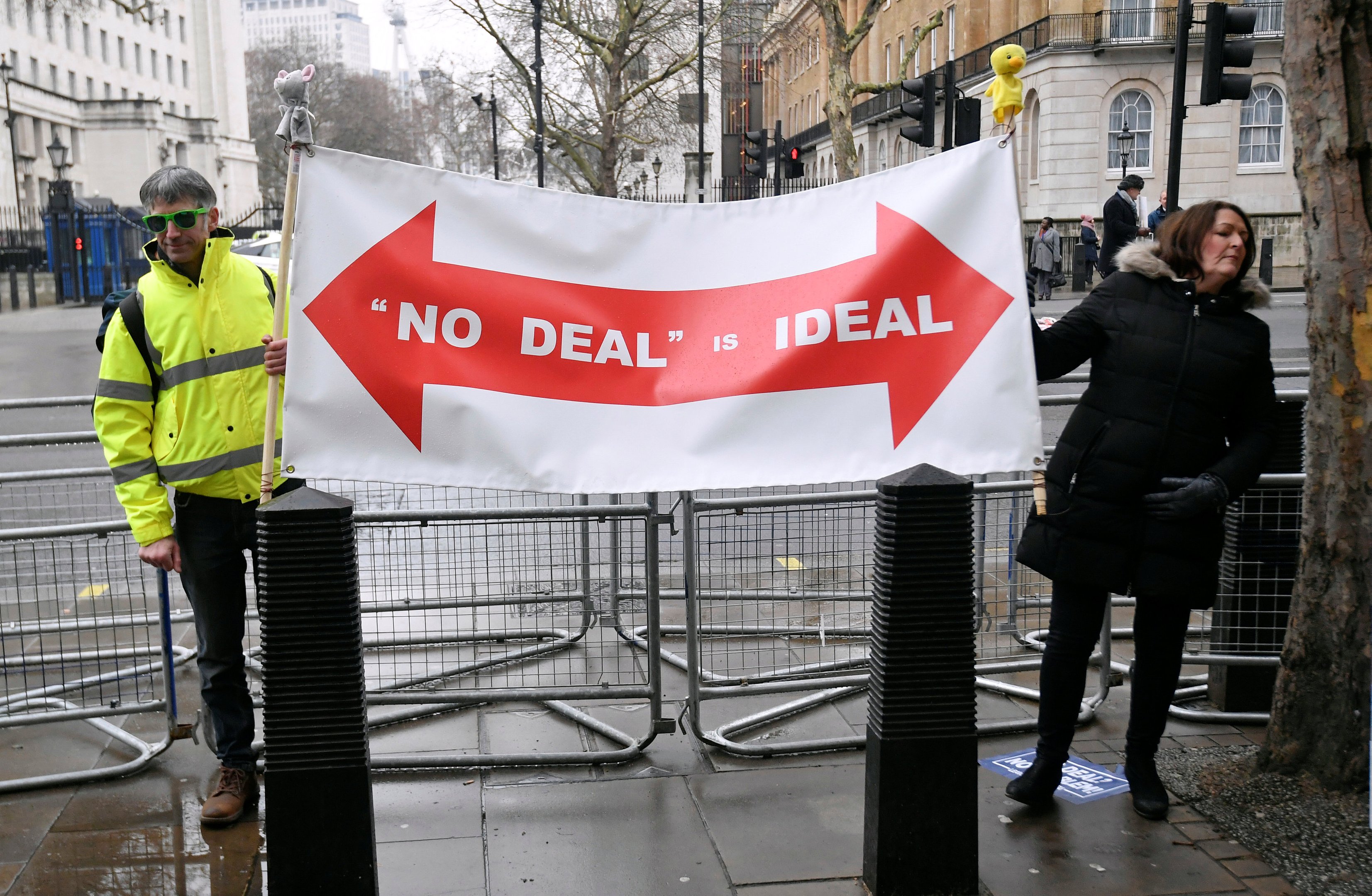 Brexit sem acordo descumpriria referendo, diz ministro