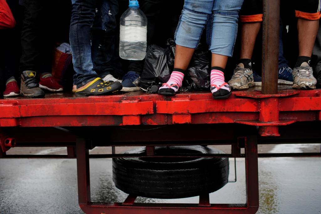 Cerca de 3 mil migrantes entram no México após ataques na Guatemala