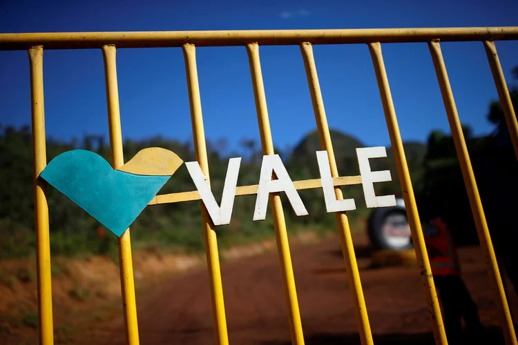 Vale: as atividades da mineradora poderão ser retomada após a apresentação das licenças, informou o prefeito (Adriano Machado/Reuters)