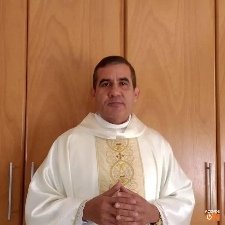 Edson Maurício: padre foi preso por dirigir sob o efeito do álcool (Facebook/Reprodução)