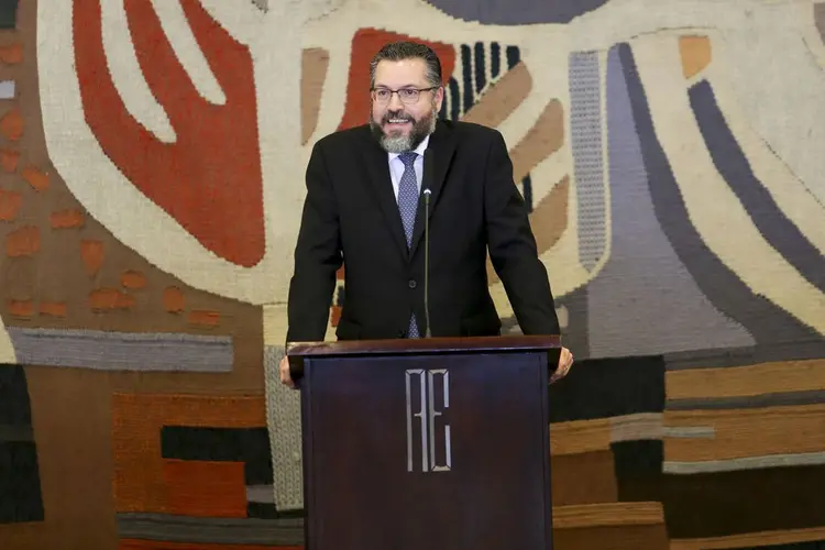 O ministro das Relações Exteriores, Ernesto Araújo, durante solenidade de transmissão de cargo, no Palácio Itamaraty (Fabio Rodrigues Pozzebom/Agência Brasil)