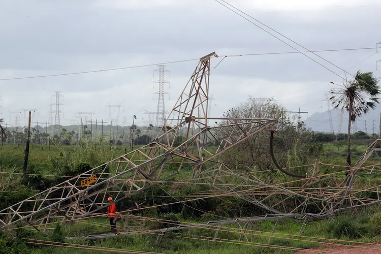 Ceará: fios de alta tensão da torre de 500 KV, da empresa Sistema de Transmissão Nordeste (STN), ficaram espalhados (Paulo Whitaker/Reuters)