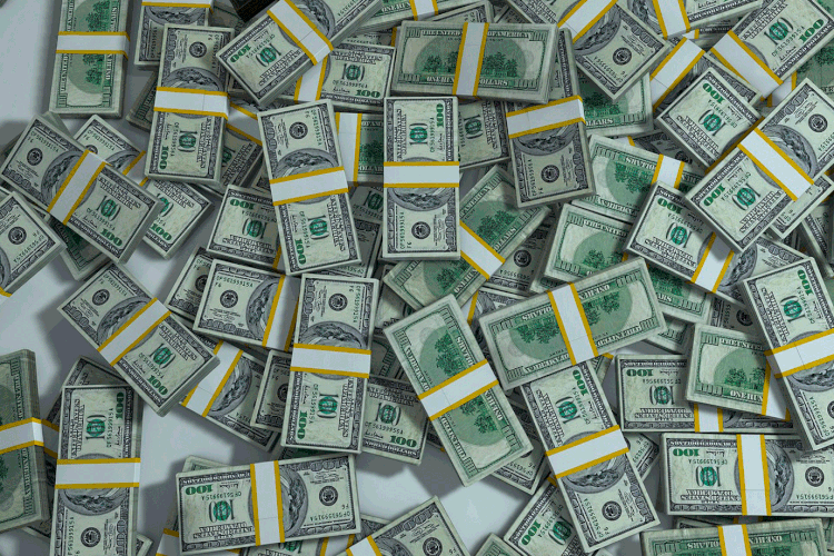 Dólar: na máxima durante os negócios desta sexta-feira (17), a dólar bateu 4,1140 reais (Pixabay/Reprodução)