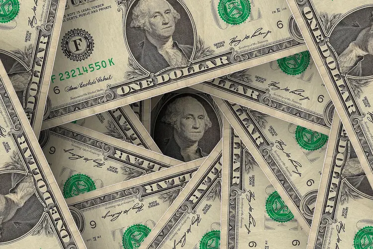 Dólar: Moeda americana recuou 1,14% (Pixabay/Reprodução)
