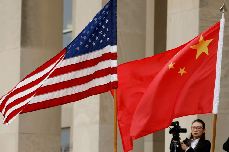 Negociações entre China e EUA para resolver a guerra comercial serão retomadas em Washington na próxima semana (Yuri Gripas/Reuters)