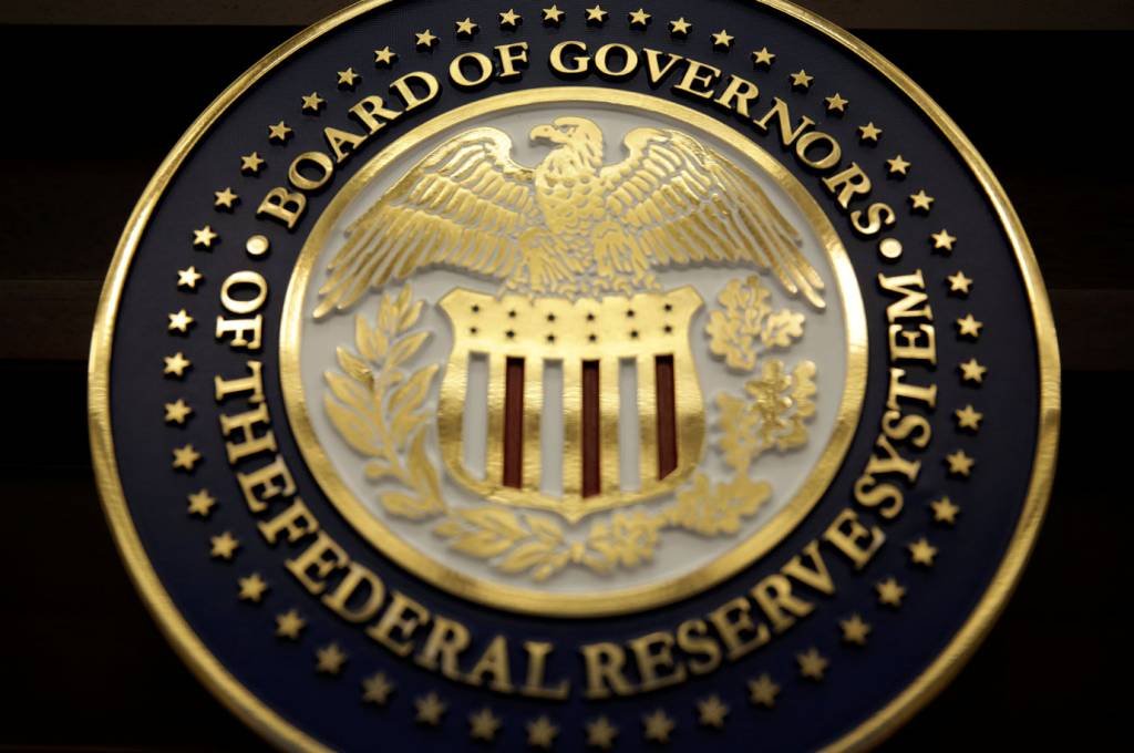 Membros do Fed defendem paciência sobre altas futuras dos juros, diz ata
