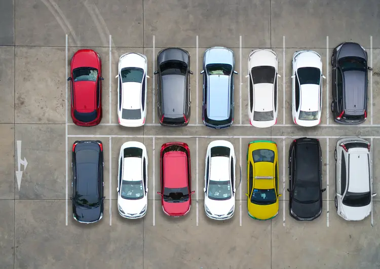 Carros: vendas de veículos novos no país subiram 17,8 por cento ano a ano, a 398,4 mil unidades (nonnie192/Getty Images)