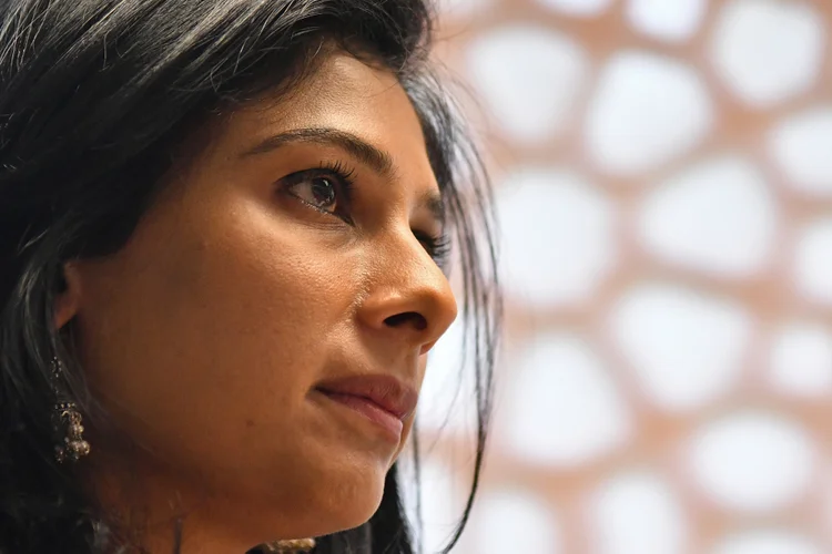 Gita Gopinath, economista-chefe do Fundo Monetário Internacional (FMI) (Anindito Mukherjee/Bloomberg)