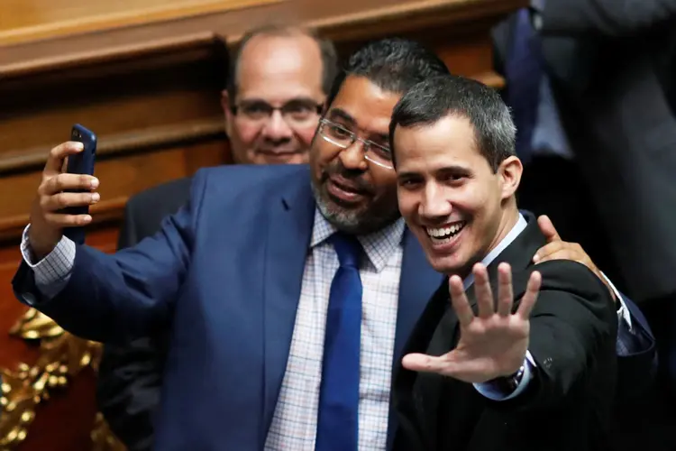 Juan Guaidó: Líder da assembleia tem apoio da maioria da comunidade internacional (Carlos Garcia Rawlins/Reuters)