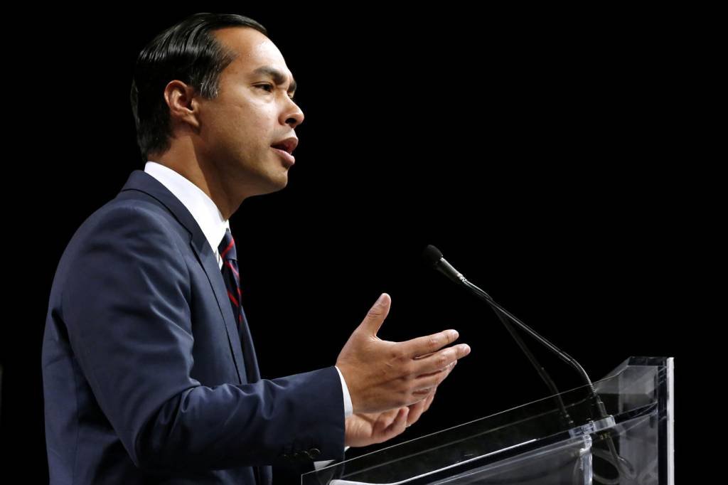 Democrata Julian Castro lança candidatura à presidência dos EUA em 2020