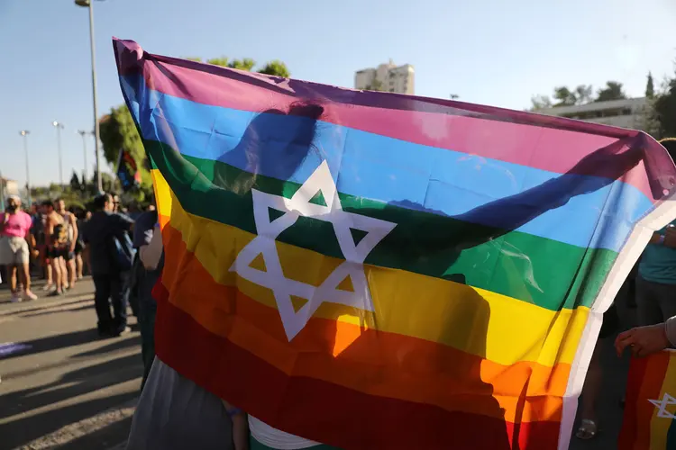 LGBT: a prática é permitida em diversos países, com a exceção de Malta, Equador e pouco mais de dez de Estados dos EUA (Ammar Awad/Reuters)