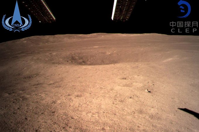 China revela primeiras imagens de pouso histórico na face oculta da lua